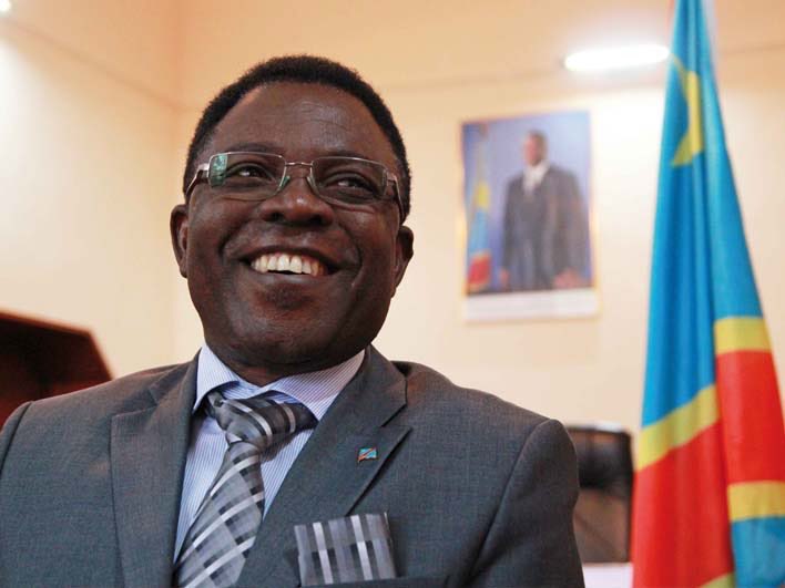 #RDC 🇨🇩 : Le Pr Théophile Mbemba a été libéré, annonce l’opposant Seth Kikuni : « Merci pour le soutien. Sauvons la RDC ».
Arrêté après le conclave de Nairobi des proches de Kabila, son parti AAP avait dénoncé un acte odieux contre les libertés démocratiques.