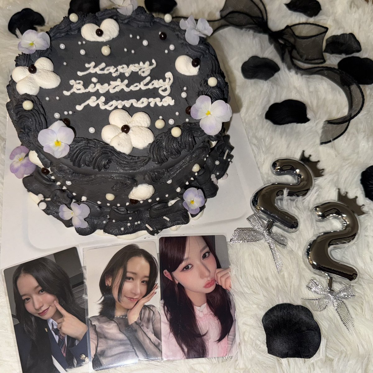 mmkn2225's tweet photo. ♥𓏸𓈒𓂃𝙷𝙰𝙿𝙿𝚈 𝙱𝙸𝚁𝚃𝙷𝙳𝙰𝚈 𓂃◌𓈒♥

どんなときもまっすぐ前を向いて
突き進んでくれる桃奈に
いつも救われてるよ(TT)
沢山の愛をありがとう...♡
22歳の桃奈と桃奈の愛する人達が幸せ溢れる1年になりますように☆*。
お誕生日おめでとう💐

#HAPPYMOMONADAY
#祝22歳_桃奈に贈るFanLetter https://t.co/b6MbBIymW2