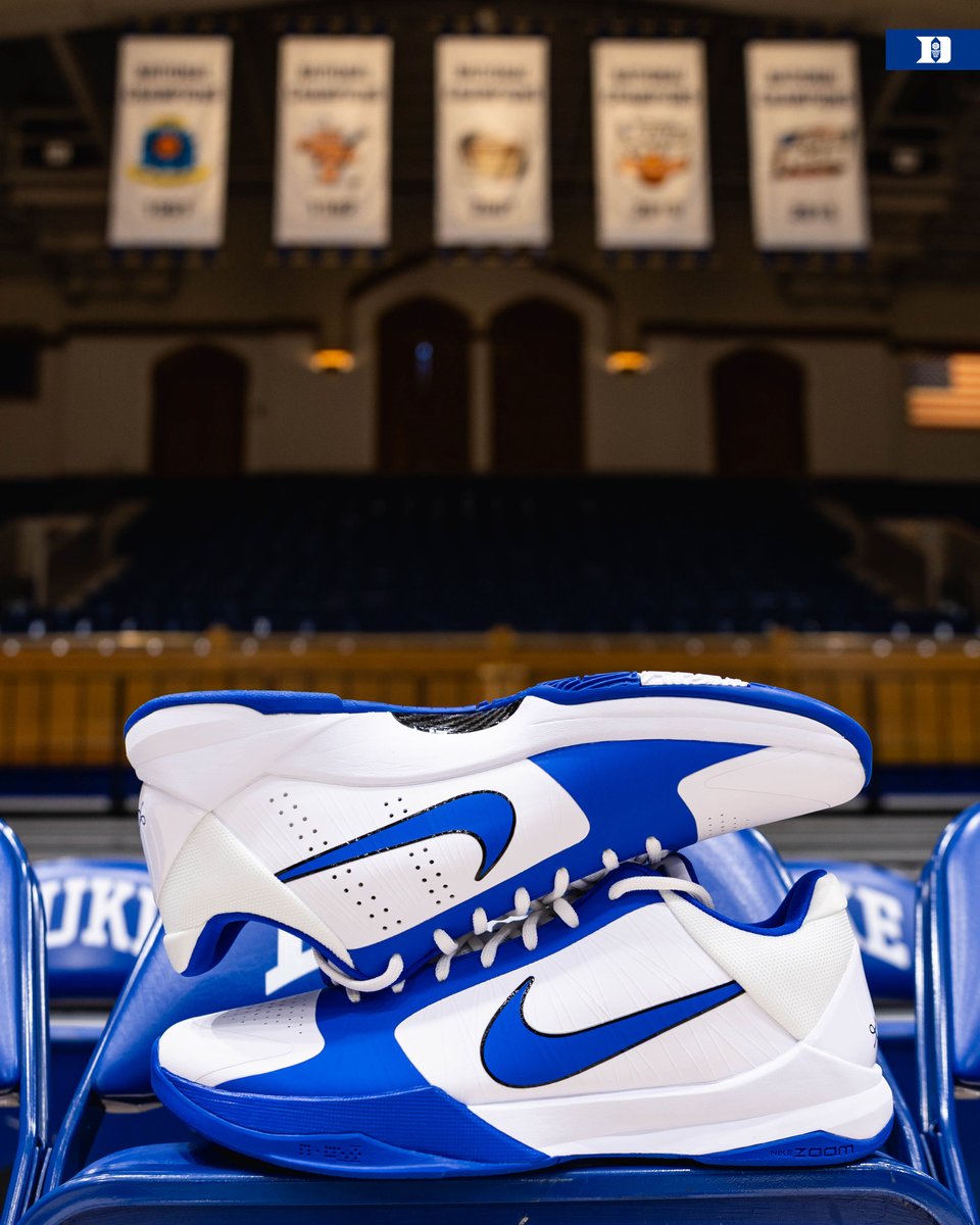 DukeMBB's tweet image. Fresh Kobe drop! 🥶🐍