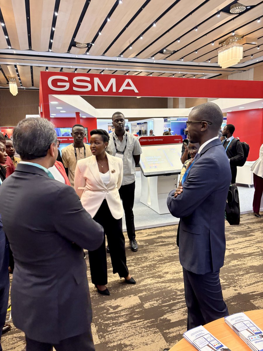 WiredInRw's tweet image. We just wrapped up the first day of #MWC25 and it was an incredible start! 🙌 It was a pleasure to welcome distinguished guests to our booth, including our Minister of ICT & Innovation, @MusoniPaula . Exciting days ahead! 🚀🇷🇼 #WiredIn #MWC25 #Kigali”
