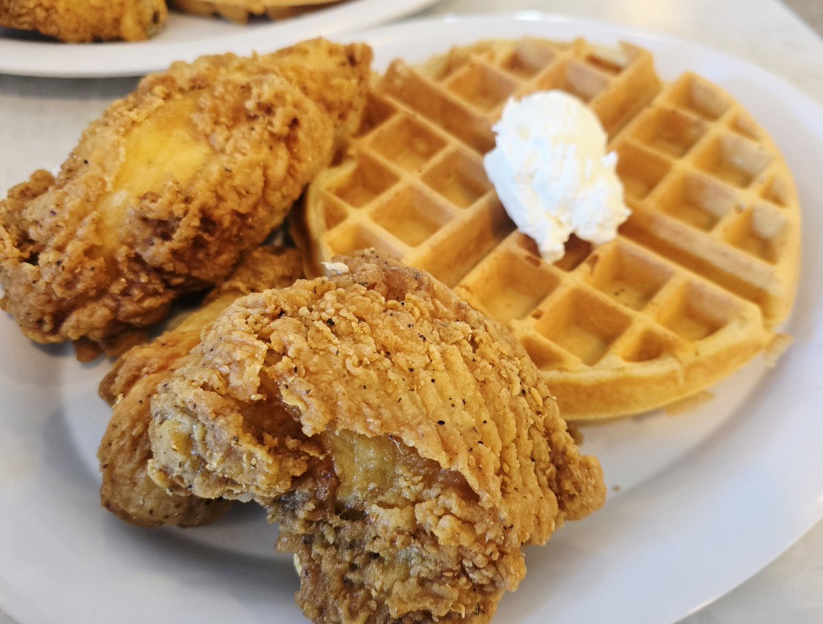 Slest🌸 tweet media