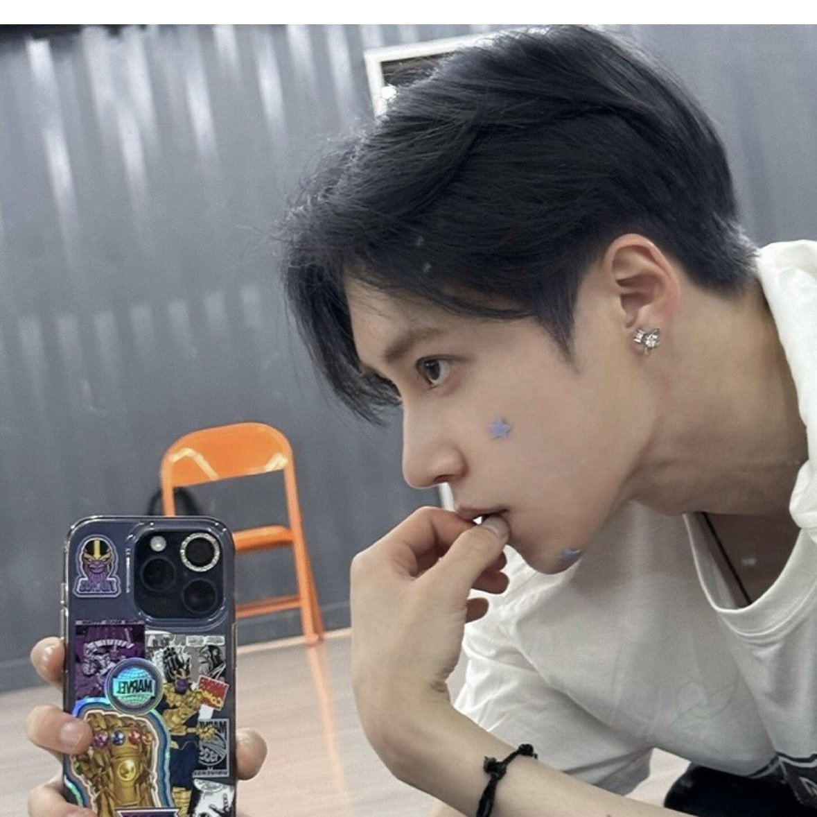 arnopics_'s tweet image. rough translation of arno's explanation of the pictures he chose for ald1's Instagram