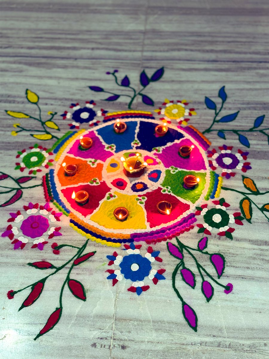 shatakshij7's tweet image. My first Rangoli 🌸