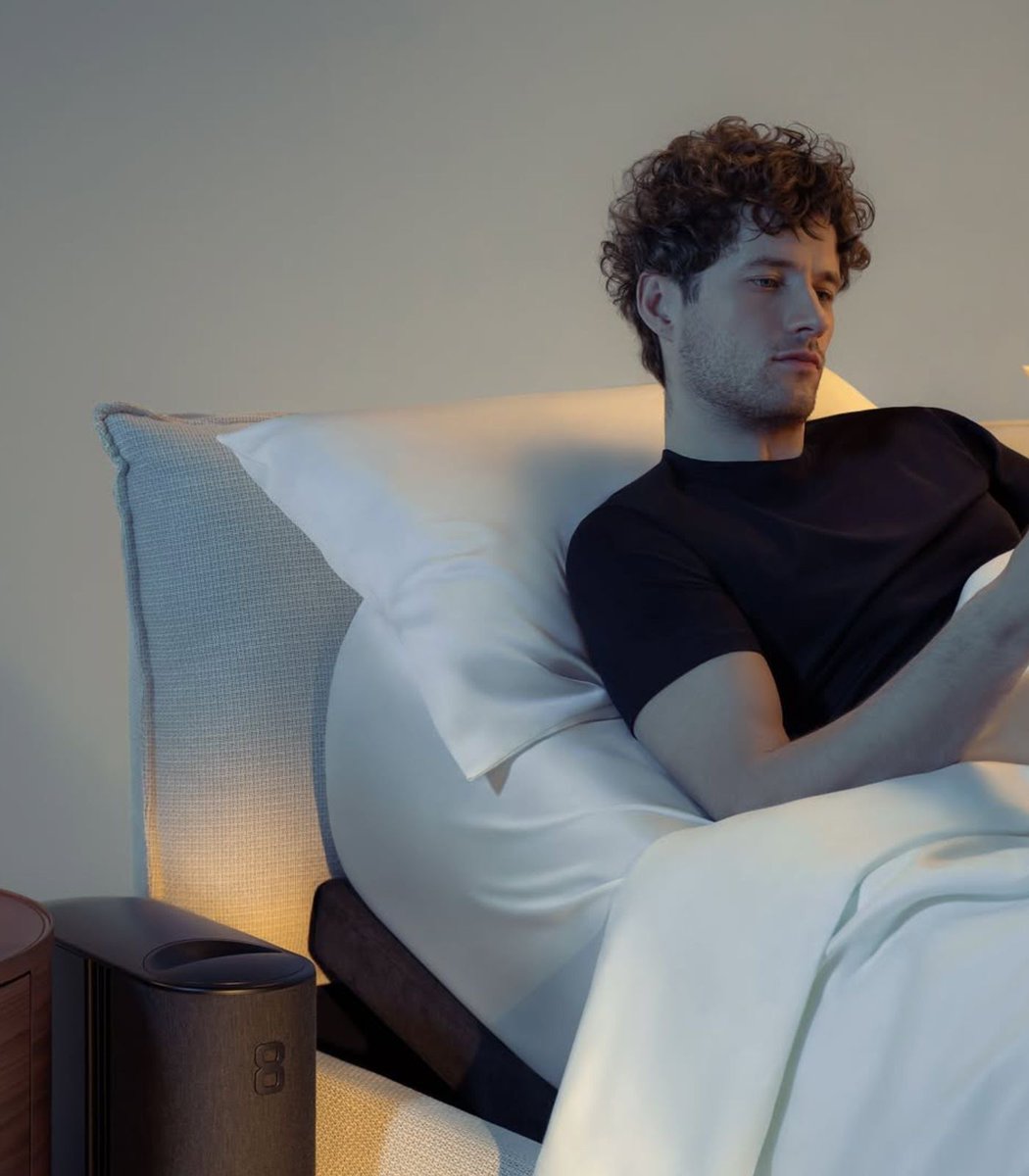 Dexerto's tweet image. The AWS outage affected $2,000 smart sleep beds, with some Sleep8 customers left stuck in an inclined position or with overheating mattresses