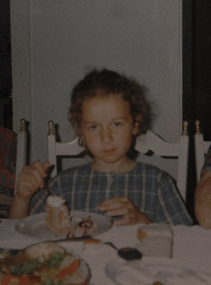 this is who runs this account