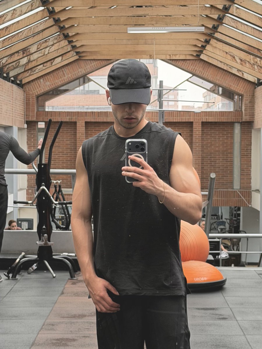 soyfonsee's tweet image. boffff