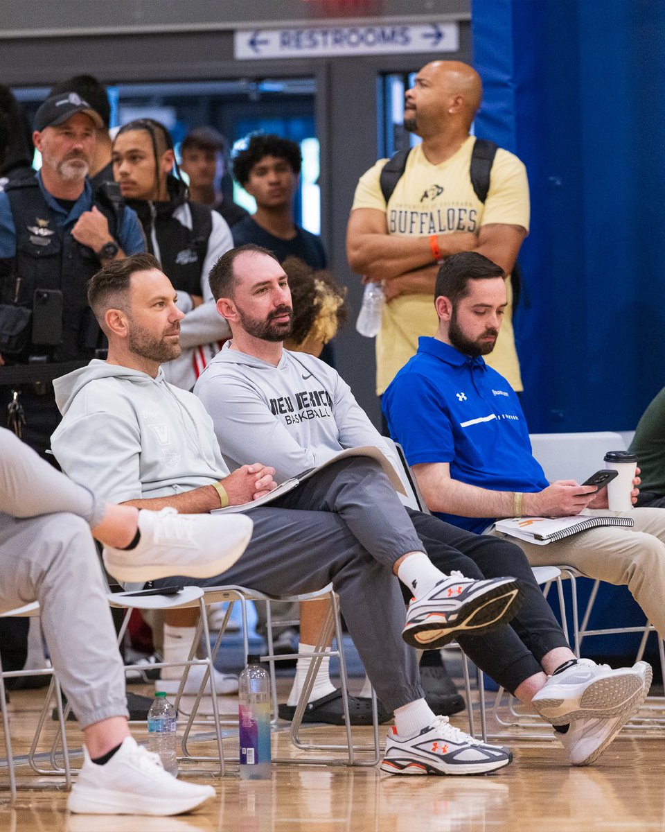 PRO16League's tweet image. Making the NXT Level happen🔝

Apply now for our 2026 circuit with the link below! Last call for applications is quickly approaching.

nxtprohoops.com/circuit-applic…