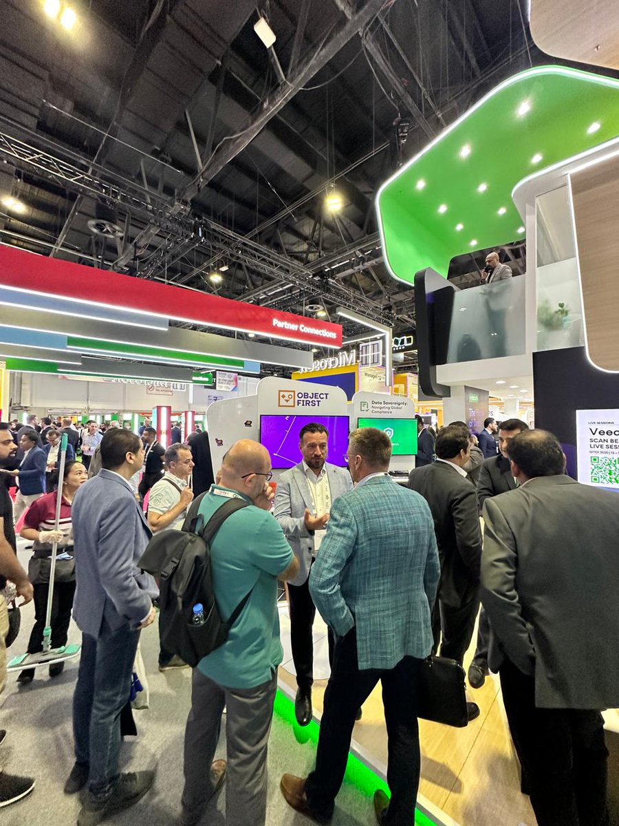 object_first's tweet image. That’s a wrap on #GITEXGLOBAL2025. It was a great week in Dubai connecting with partners, customers, and industry experts while showcasing how Ootbi makes backup storage secure, simple and powerful for @Veeam users.
Thank you to everyone who stopped by for a demo or a chat with…
