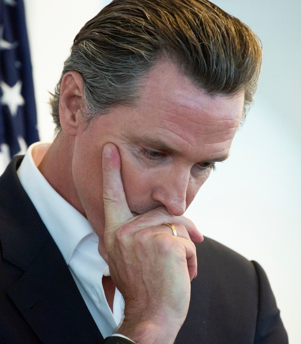 MeinGottNiles's tweet image. "OMG... you are like... the ideal Aryan..."

"Please stfu I am trying to fit 40,000 more illegals into Shasta County."

"Haha, based! As long as they're Catholic, right?"

"Now, how do I outlaw heterosexuality..."