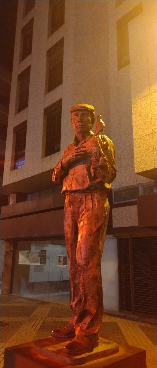 De paseo con mi amigo Paco.