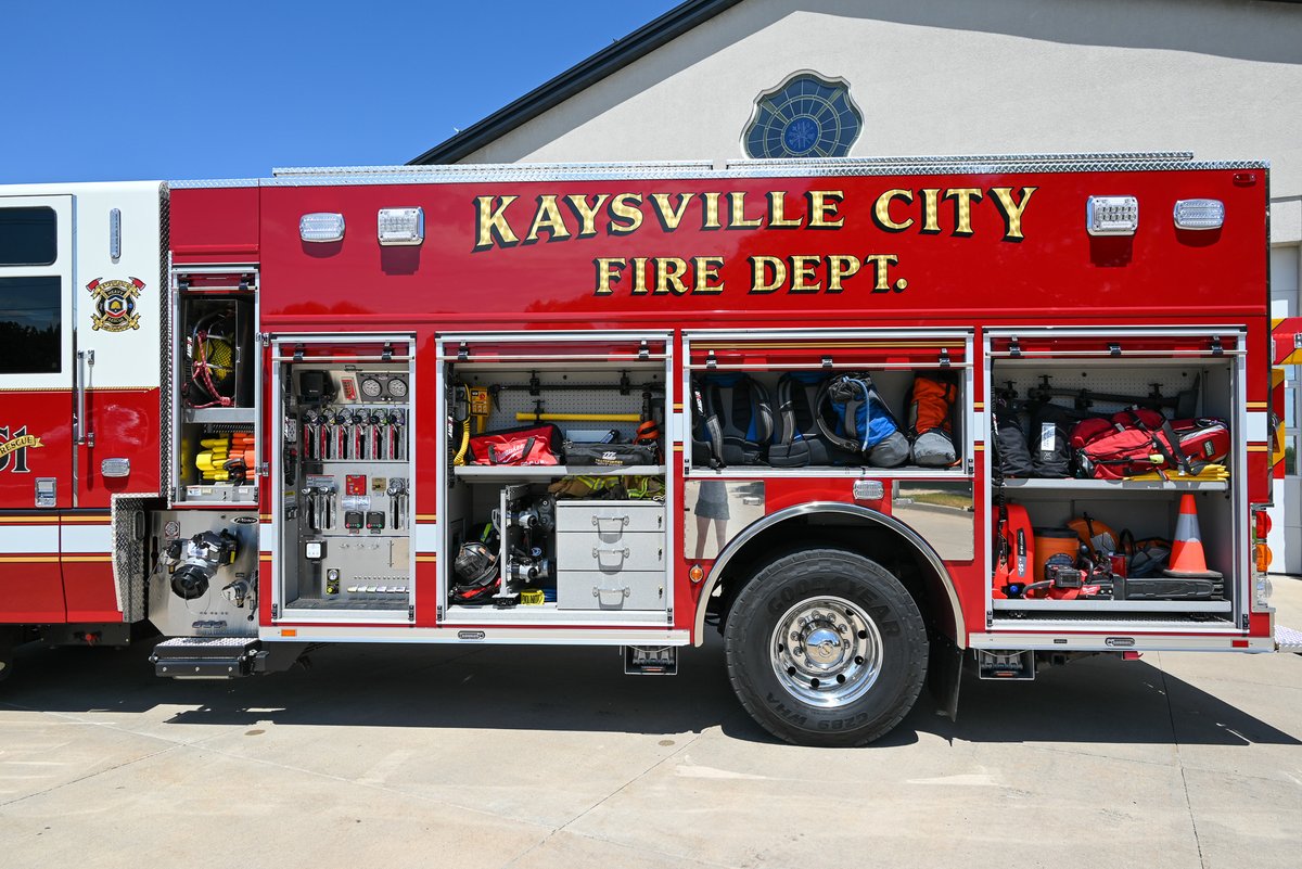 Siddons-Martin Emergency Group (@siddonsmartin) on Twitter photo Big news from Kaysville FD — they’ve received the last Pierce Quantum ever delivered in Utah! While at the factory, the team met builders who worked on the first and some of the last Quantums ever made. Congrats on your new rig!
#SiddonsMartinUT #piercemfg Big news from Kaysville FD — they’ve received the last Pierce Quantum ever delivered in Utah! While at the factory, the team met builders who worked on the first and some of the last Quantums ever made. Congrats on your new rig!
#SiddonsMartinUT #piercemfg