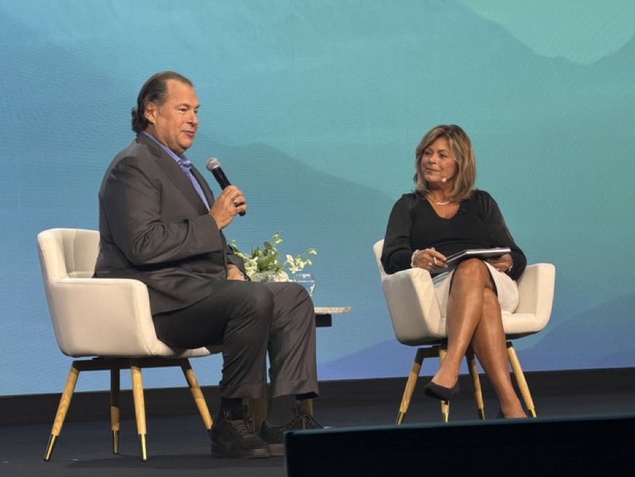 Benioff's tweet image. Thrilling day keynoting @Gartner Symposium in Orlando with 10,000 customers! ๐ The Agentic Enterprise era has begun โ where AI empowers people and redefines how organizations think, work, and trust. Still riding the Dreamforce high. ๐ค๐
ciodive.com/news/Salesforcโฆ