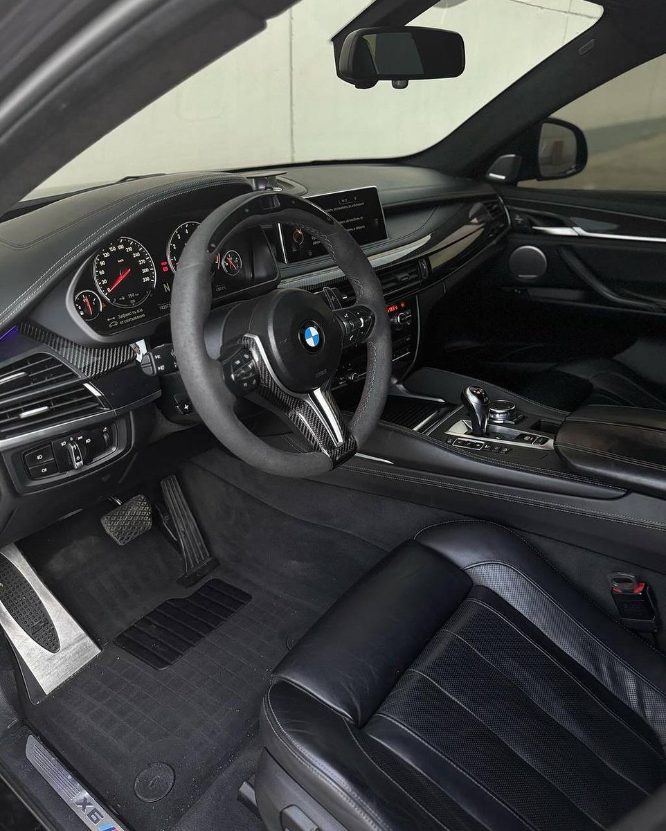 Nocarcontext tweet media