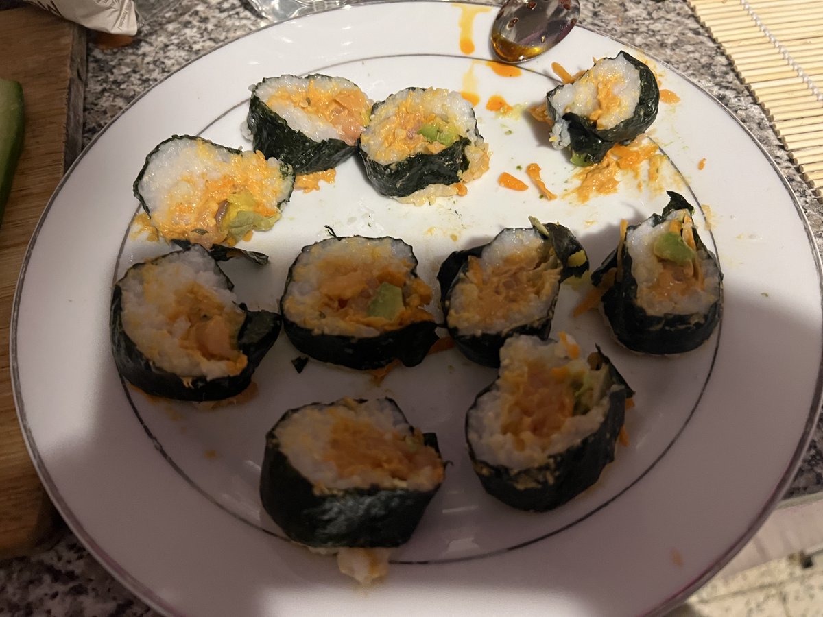 ⚠️ Âme sensible s'abstenir… !

On oubliera le fait que j'en ai dégommé certains, car je n'ai pas aiguisé mon couteau… Oups… 😅