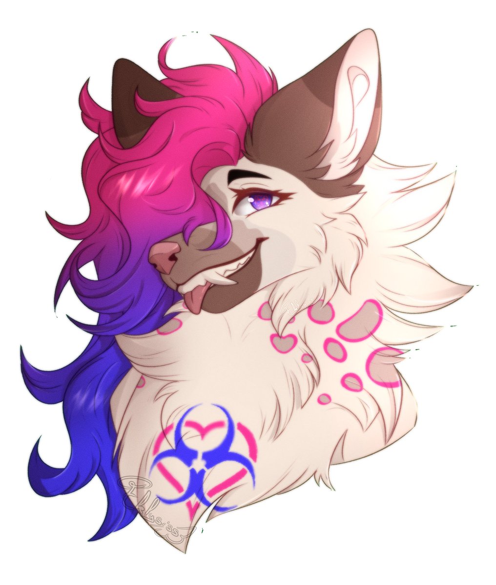 ._X3phÿra._ tweet media