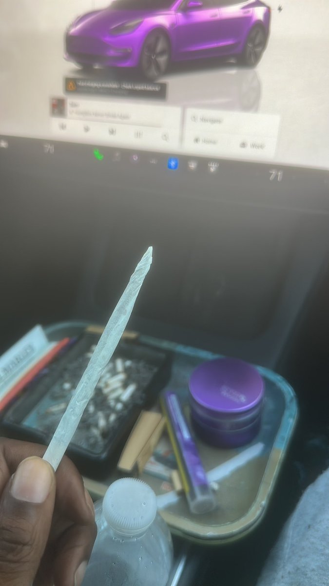 KamikazeJesus's tweet image. next gen top #stoner pass me the torch DROP YA ROLLS/SMOKE SESSION in the comments ⬇️⬇️⬇️⬇️💨💨💨 #postwork #stonertwt #dailysmoke