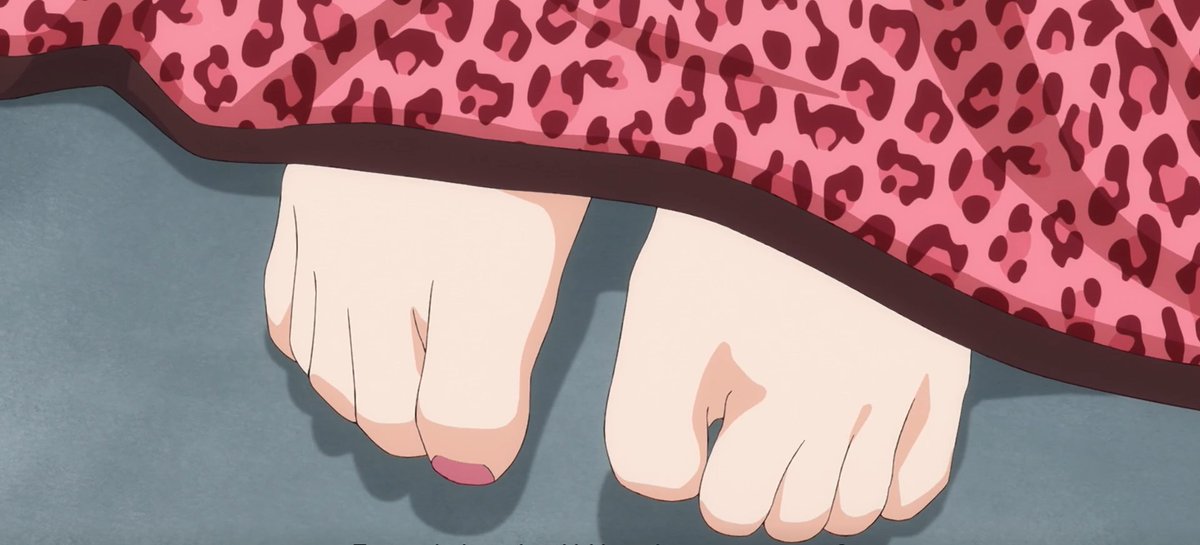 AsheraCynthila's tweet image. OMG IT'S NOT JUST MY FEET THAT LOOK LIKE HANDS WHEN I CURL UP MY TOES, MARIN'S ALSO DO
I thought I was alone 😭