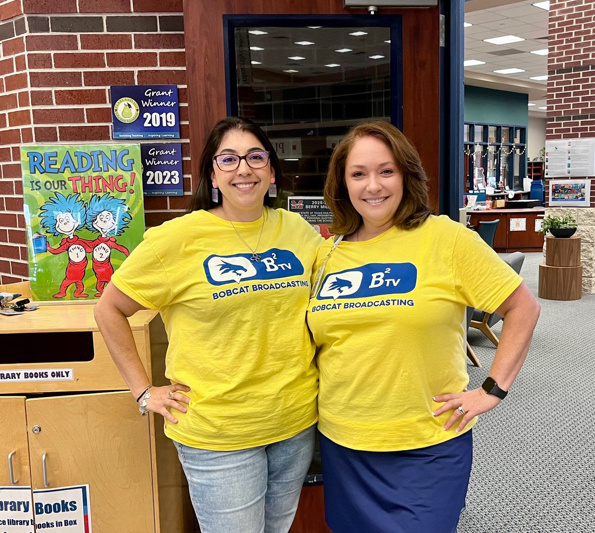 BerryMiller_JH's tweet image. 💛Yellow is more than just a color. It’s a symbol of #Respect. This important character trait includes accepting differences, being courteous to others, dealing peacefully with emotions &amp;amp; considering others’ feelings. Inspire each other! @CHARACTERCOUNTS #CharacterCountsWeek