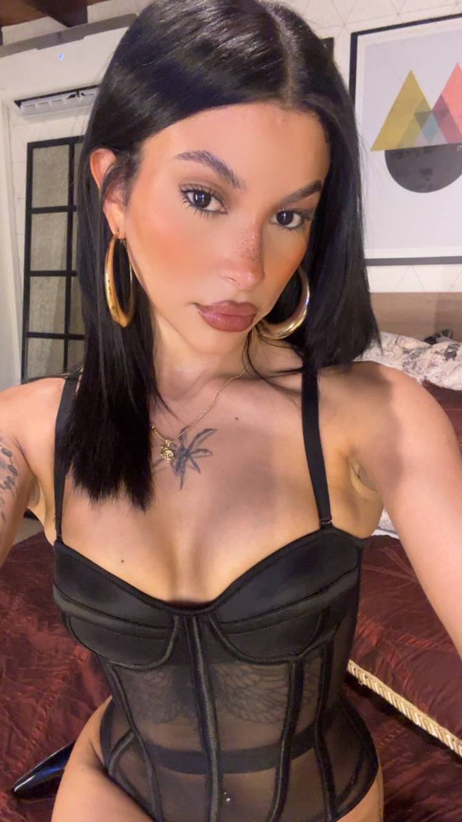 Hey guys! I'm live streaming on 💖🕷camsoda.com/lunaruso let's have some fun! @CamsodaLife