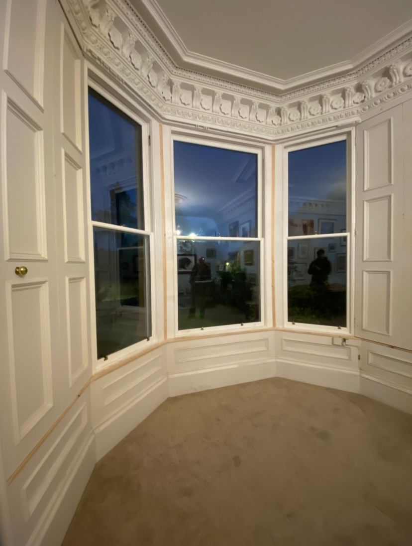r_sash_case2025's tweet image. Happy Tuesday, everyone! 😎 Help us get the #goodvibes out there! 💪 

Big shout out to the team who are bringing the #sashandcasewindows of this beautiful #edinburgh home back to life! 👏

Can we help with similar works? Reach out today! 💻📞

#eastlothian #westlothian #scotland