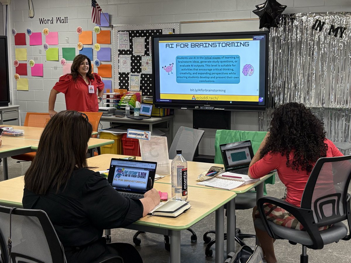LTavarezECISD's tweet image. Our Ector County ISD Digital Learning Specialists kicked off our Student Centered AI Use Pilot at the #TechyTribe Ambassadors meeting. For the next several months, each teacher will choose one of these three approaches & will be teaching students to use AI in one of these ways to…