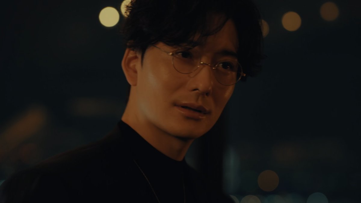 키자시 사장님 
아직 뭐하시는 분인지는 모르겠는데
얼굴 하나는 살벌하시네 진짜로