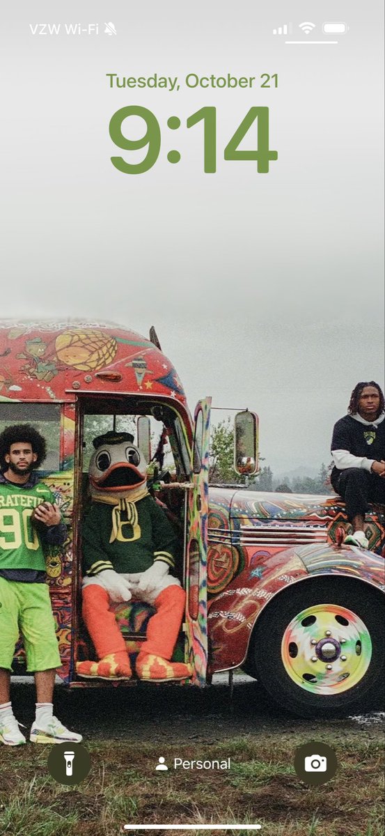 My wallpaper for the rest of the week, thank you very much! #gratefulducks #gratefuldead #GoDucks <a href="/thereal_kori2x/">𝓓𝓪𝓴𝓸𝓻𝓲𝓮𝓷 𝓜𝓸𝓸𝓻𝓮🃏</a> <a href="/dantemoore05/">Dante MOORE</a> <a href="/GoDucks/">GoDucks</a>