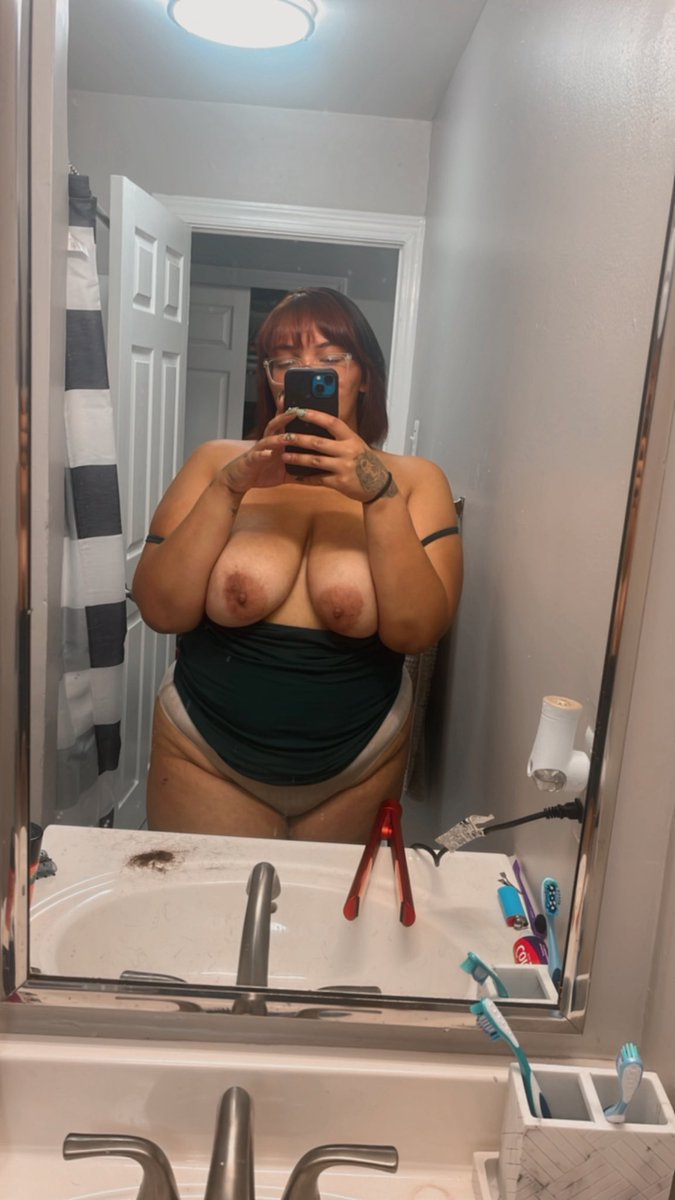 <a href="/MissBNasty/">Miss B. Nasty 👑</a> Happy titty Tuesday !