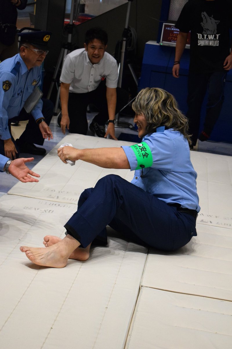 aceace0000's tweet image. 靴下🧦脱げちゃった棚橋署長
カワヨかった😇❤️☆