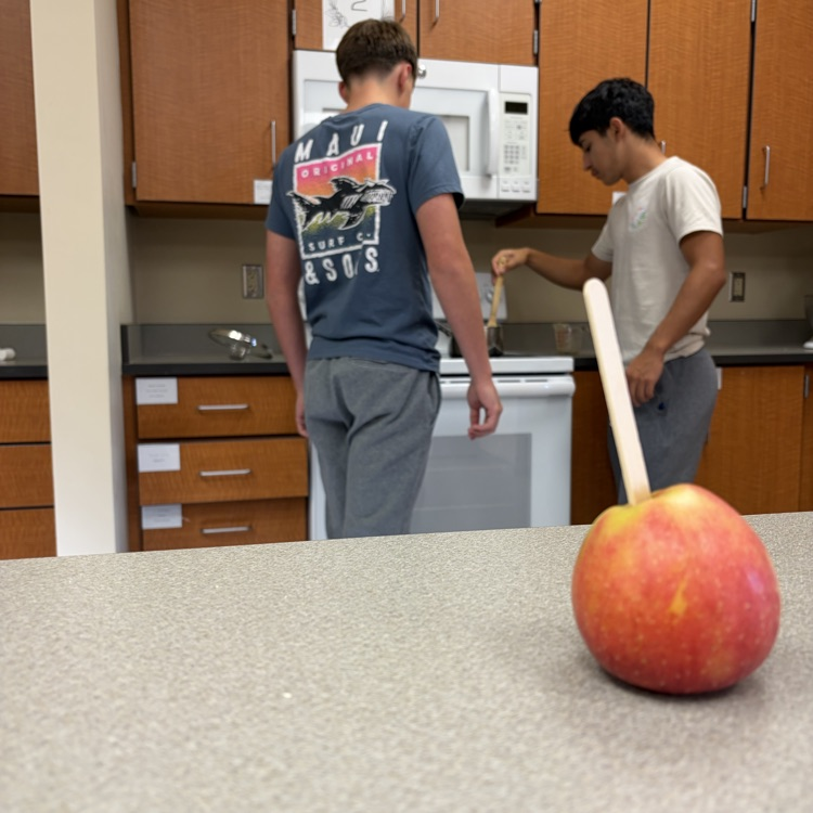 🍎 THIS WEEK IS "APPLE WEEK" IN THE FACS KITCHENS! Today students tackled some homemade caramel!