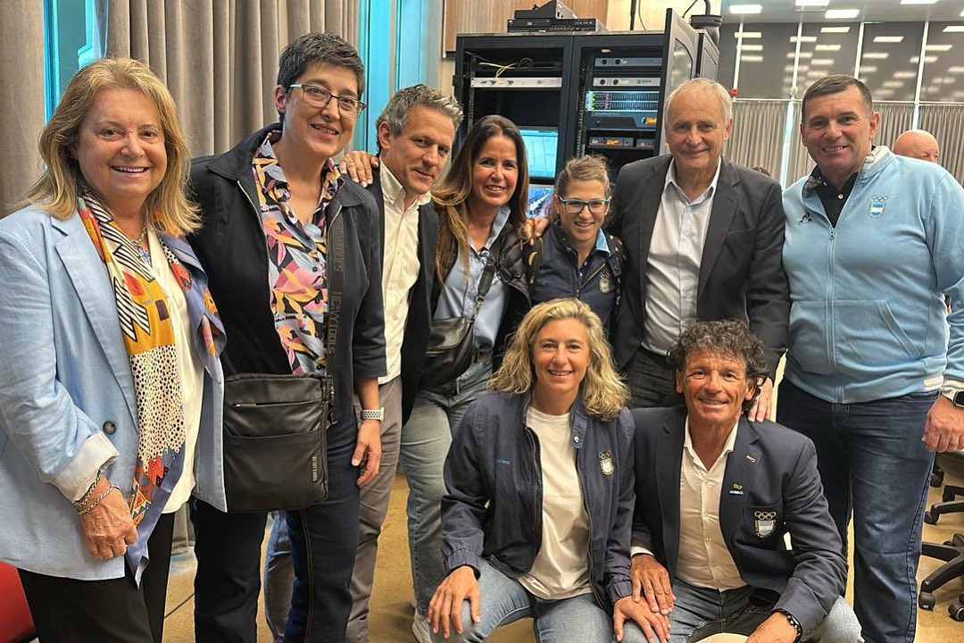 Hoy logramos un paso clave en <a href="/DiputadosAR/">Diputados Argentina</a> para que el ENARD recupere su autonomía financiera. Un proyecto consensuado para fortalecer el deporte de alto rendimiento obtuvo dictamen de mayoría. 

El deporte no es un lujo: es un derecho y una inversión en valores, salud y futuro.