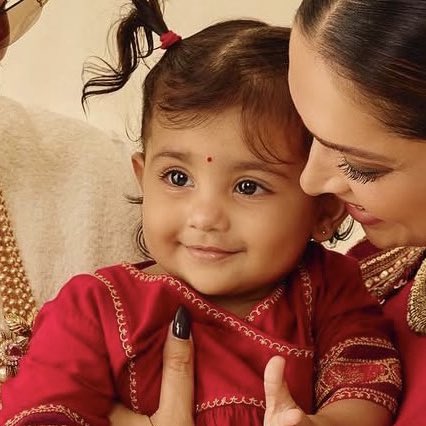 premkinaiyyaaa's tweet image. raha and dua with the ponytail y&apos;all 😭🧿