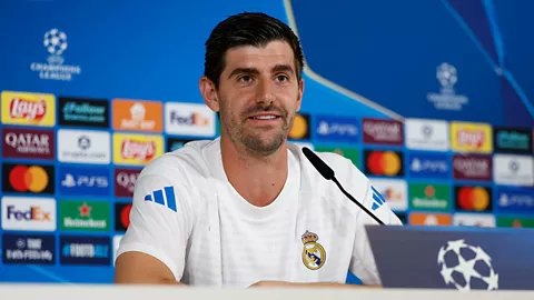 Tremenda exhibición de valentía, coraje y clarividencia. GRACIAS CAPITÁN <a href="/thibautcourtois/">Thibaut Courtois</a>, por atreverte a denunciar, y hacerlo tan magníficamente bien, lo que tantos pensamos. Eres un orgullo para el <a href="/realmadrid/">Real Madrid C.F.</a> primaverablanca.es/blog/2025/10/2…