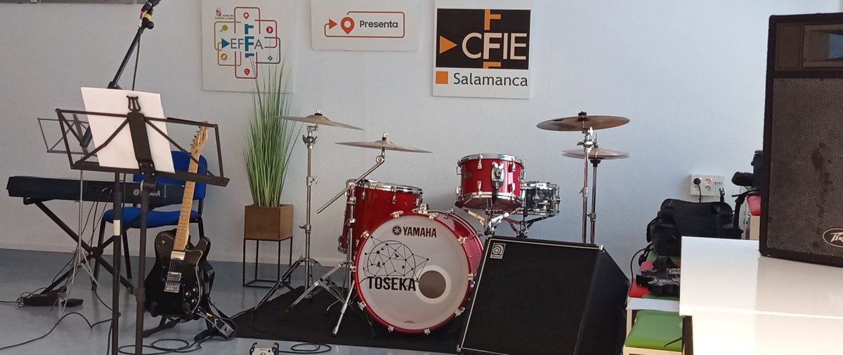 Primera sesión del curso "Creación de  una Banda de Pop Rock "colaboran Pablo Casado y Cristian Hernández <a href="/cfiesalamanca/">CFIE SALAMANCA</a>  #formaciónCyL