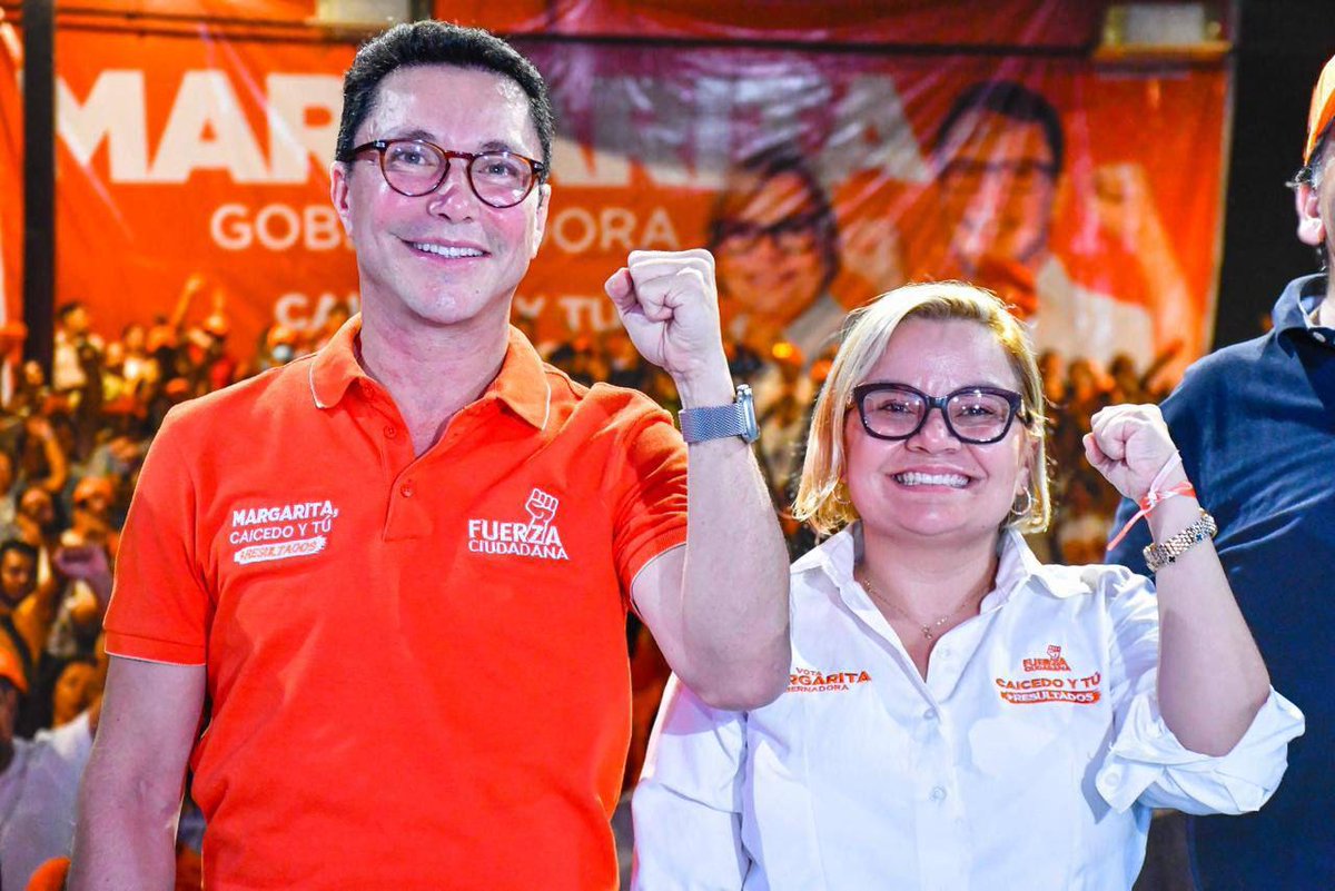 Aún bajo la lluvia, el pueblo  respondió. 

Iniciamos una nueva lucha por defender la voluntad del pueblo del Magdalena. Apelamos al mandato popular para que el gobierno no regrese a las manos de los que empobrecieron y alimentaron la miseria del departamento. Con Margarita, la