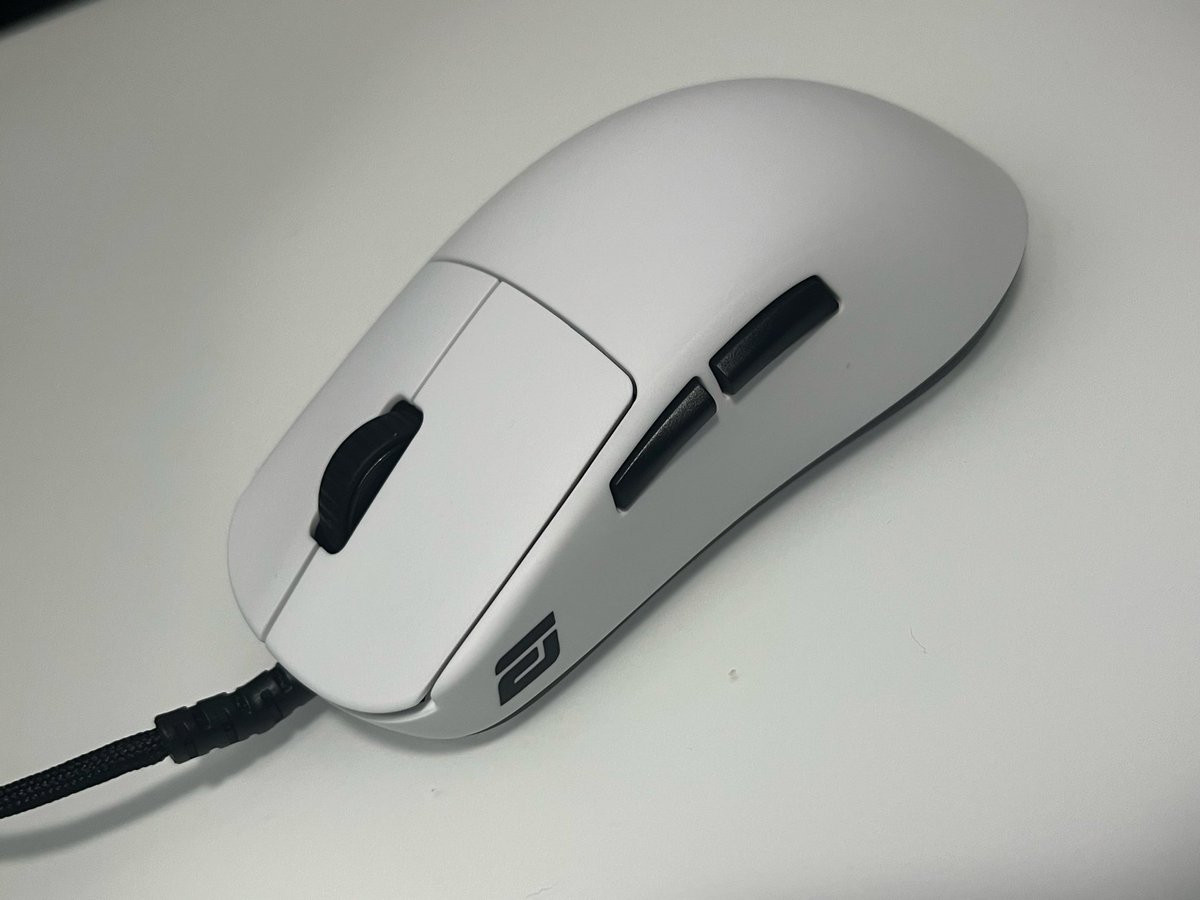 pikaahere's tweet image. new mouse
OP1 8k v2
