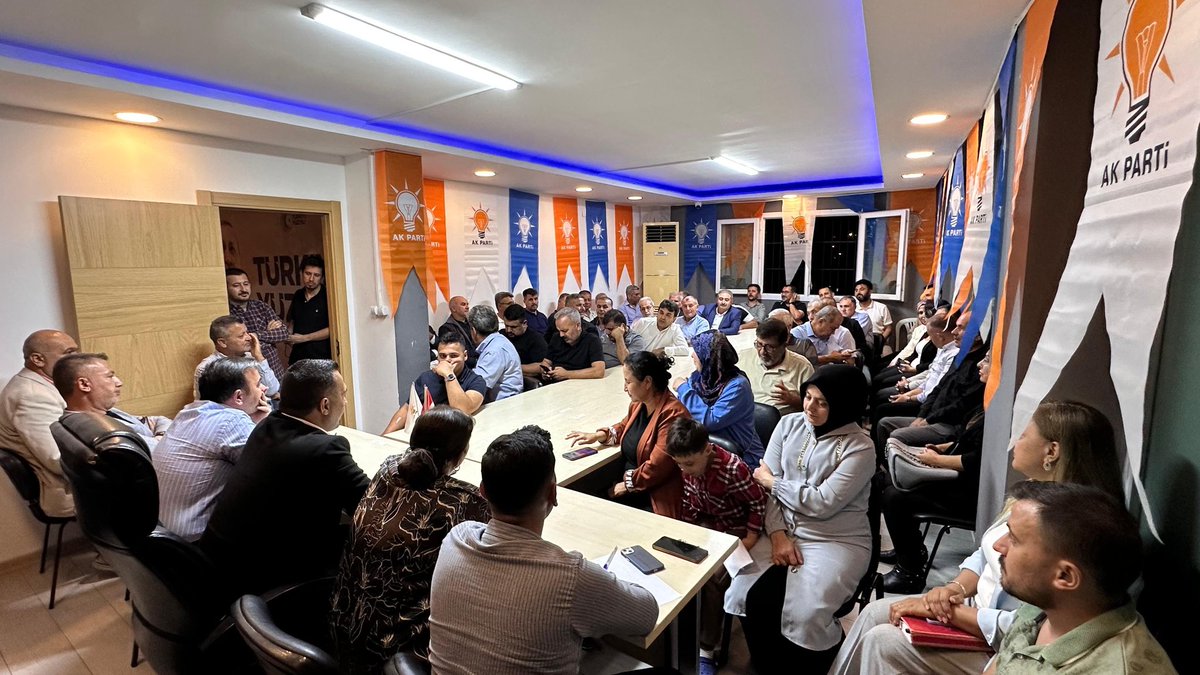 Koordinatörü olduğumuz Sarıçam İlçemizin İlçe Danışma Meclis Toplantısını gerçekleştirdik. Kıymetli dava arkadaşlarımız ile istişarelerde bulunduk.
<a href="/RTErdogan/">Recep Tayyip Erdoğan</a> 
<a href="/Tamer_Dagli/">Tamer Dağlı 🇹🇷</a> 
<a href="/akpartiadanail/">AK Parti Adana</a> 
<a href="/belginuygur10/">Belgin Uygur 🇹🇷</a>