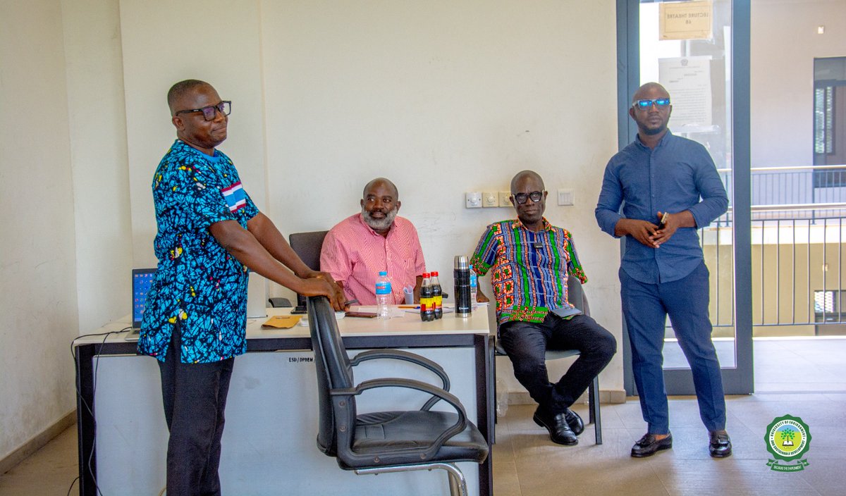 uesdgh's tweet image. UESD Empowers Graduates with Cutting-Edge Entrepreneurial and Employability Training 
Read More... uesd.edu.gh/uesd-empowers-…
#UESD25
#HOPE25