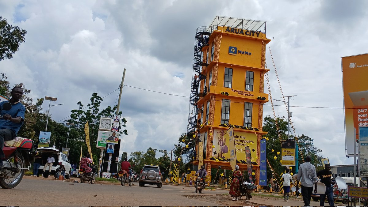 The long-awaited Arua City Tower at Arua Hill Roundabout is finally commissioned after 4 years of delay. This was today after MTN Uganda took up completion of the project.