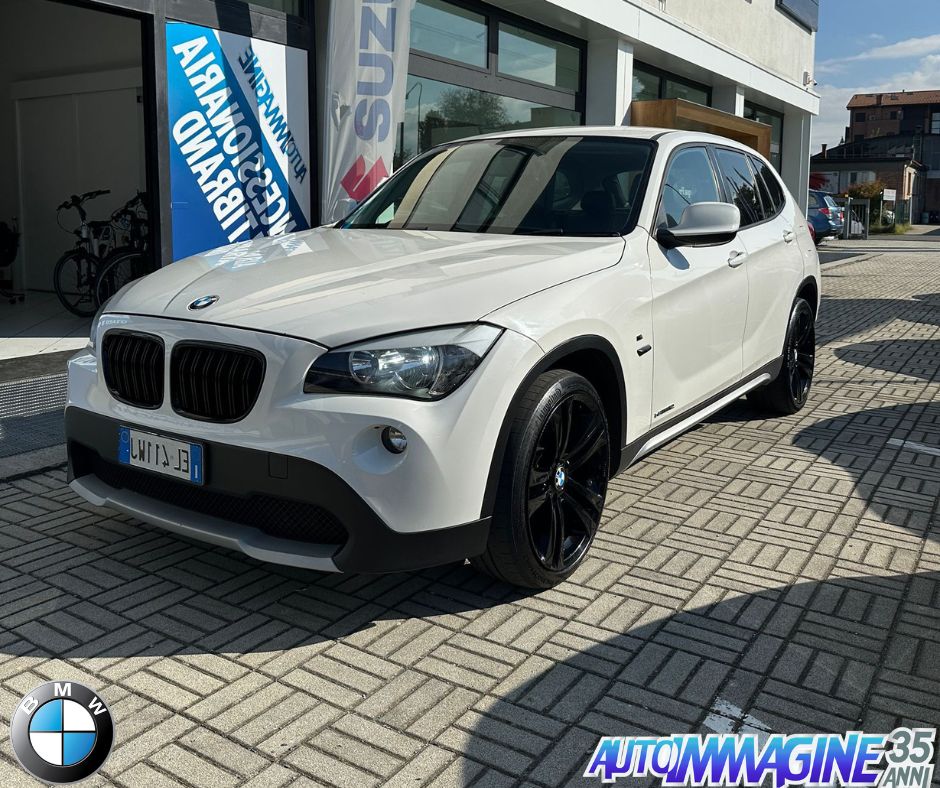 autoimmagine's tweet image. Oggi ti proponiamo #BMW x1 sDrive18d Attiva #automatica

Vettura in #contovendita, con un anno di #garanzia 🛡️
Cerchi in lega 🛞
Luci diurni a LED

Interni in pelle
Kit
Clima ❄️

Lettore CD 📀
Bracciolo
Autoradio digitale

autoimmagine.biz/scheda-bmw-x1-…

#autoimmagine