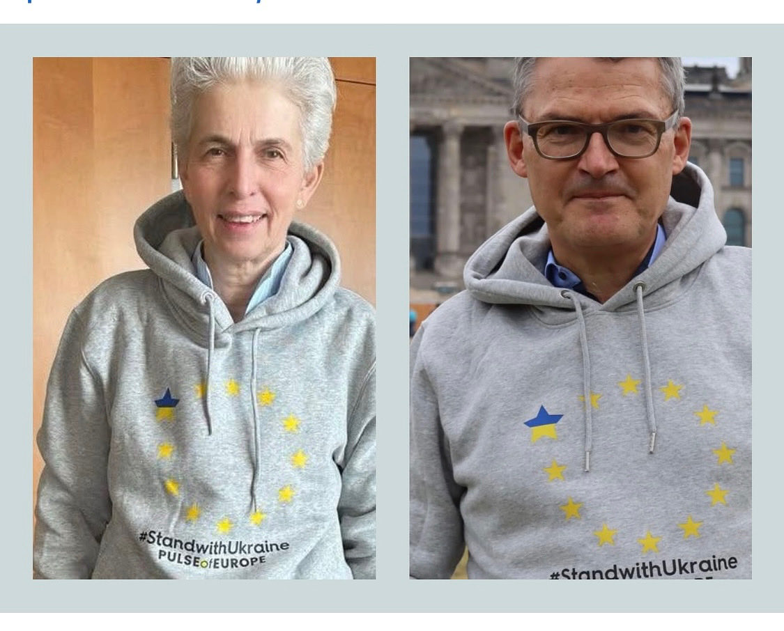 PulseofEurope's tweet image. Budapest-Trump-Putin-Treffen widerspricht EU-Werten. Putin wird vom Internationalen Strafgerichtshof gesucht &amp;amp; 🇭🇺 muss entsprechend unterstützen!

#PulseOfEurope uvm. fordern Sanktionen / die 🇭🇺-Suspendierung in 🇪🇺, falls sich Orban nicht entsprechend verhält! 

#StandWithUkraine