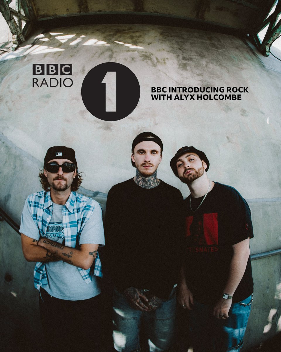 Headrush tweet media