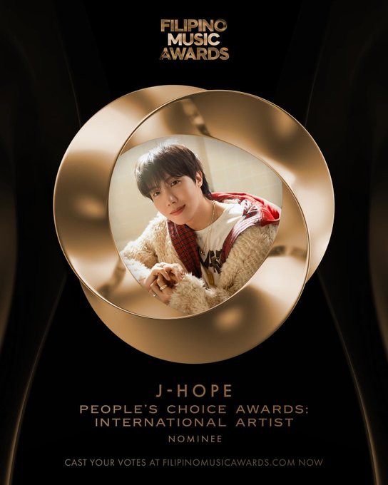 #jhope wins the 'People’s Choice: International Artist Award' at the Filipino Music Awards, and makes history, becoming the 1st Artist Ever to win this Prize! 💪🥇🕺🏻💥🇵🇭🎼🏆🌎👨‍🎤🎉🐐👑❤️‍🔥

PCA INTERNATIONAL ARTIST HOBI  
#FilipinoMusicAwards #FMAs