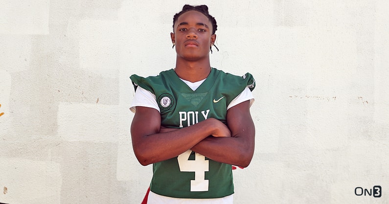 Georgia DB commit Donte Wright talks about his latest visit to Athens and some new trips that could be coming up.

on3.com/rivals/news/fo…