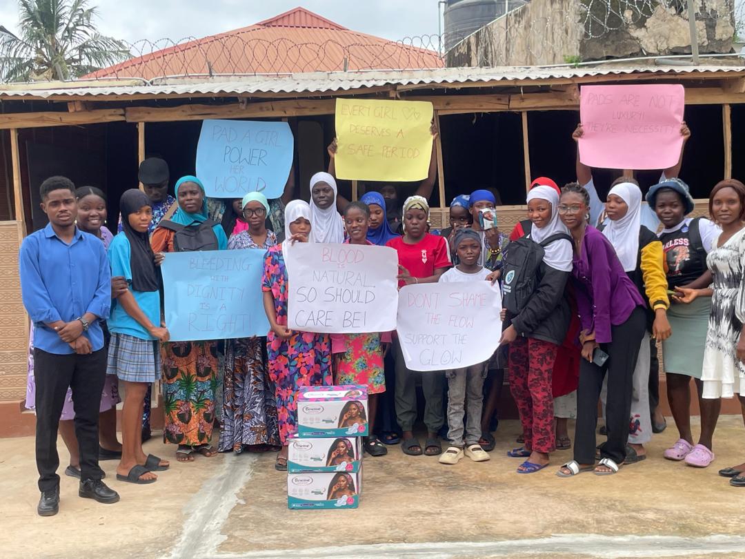 ___ayomie's tweet image. Your donation can change a story.
Support the She Stands Too Pad Drive and help us reach more girls and women in need. 
#SheStandsToo #PadForAll 
@shestandstoo