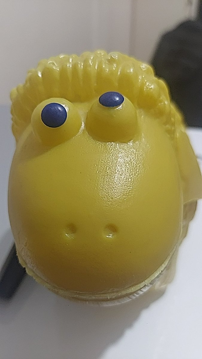 GuestReddit's tweet photo. Guys,say hi to my sheep https://t.co/q1YPWWP1AG