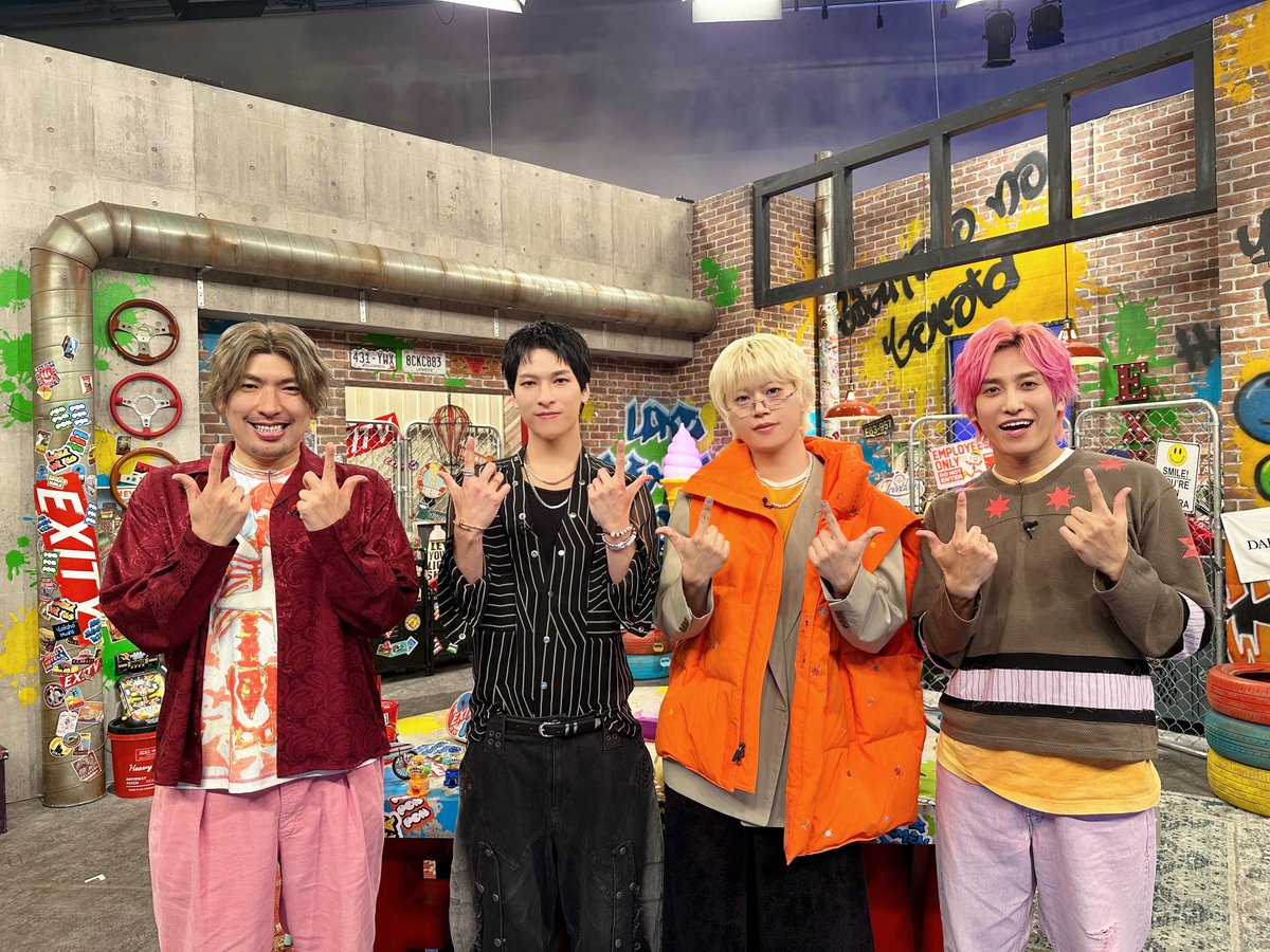 今夜もありがとうございました！

次回は11/4(火)！
#JO1 #木全翔也 さん #金城碧海 さんが登場🐰✈️
「これって友達？恋人？」視聴者のお悩みに真剣回答！

FODプレゼンは #今井美桜 &amp; #村田優斗(#世界クジラ)が
映画「#マイスイートハニー」を紹介✨

#EXIT #りんたろー。#兼近大樹
<a href="/official_jo1/">JO1</a>