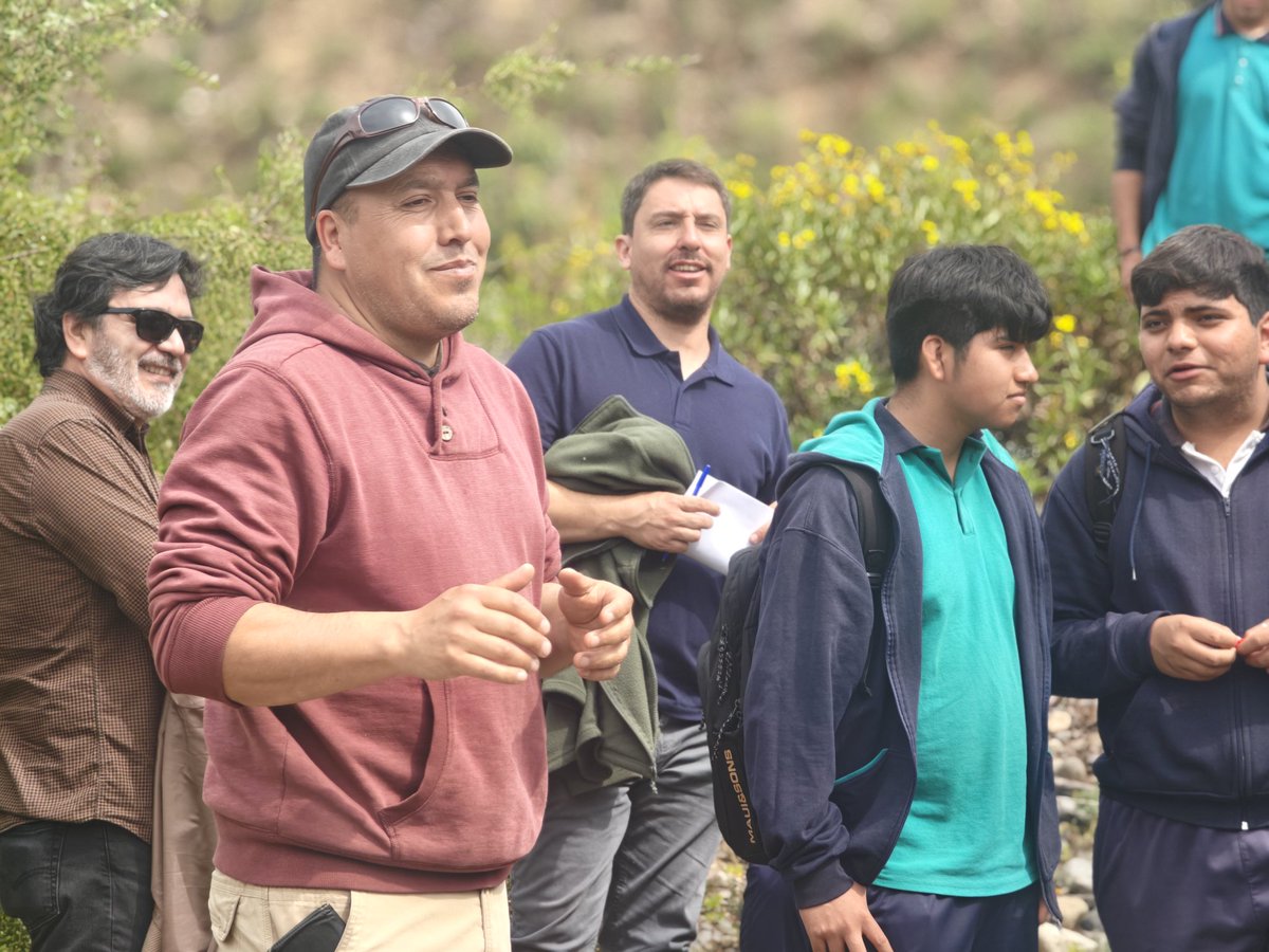 💧¡Gran convocatoria! Gracias a las más de 40 personas que participaron de nuestro Día de Campo "Operación y Mantención de Sistemas de Riego", donde junto a estudiantes y productores pudimos profundizar en las claves para hacer más eficiente el riego.

#GestiónHídrica