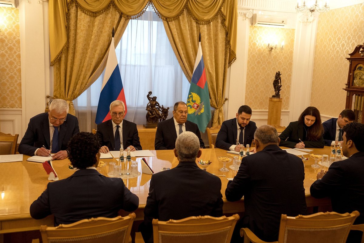 #عاجل |
الزبيدي من موسكو: أي حل سياسي شامل للأزمة في اليمن يجب أن يقوم على أساس احترام قضية شعب الجنوب وحقه باستعادة دولته
#south24