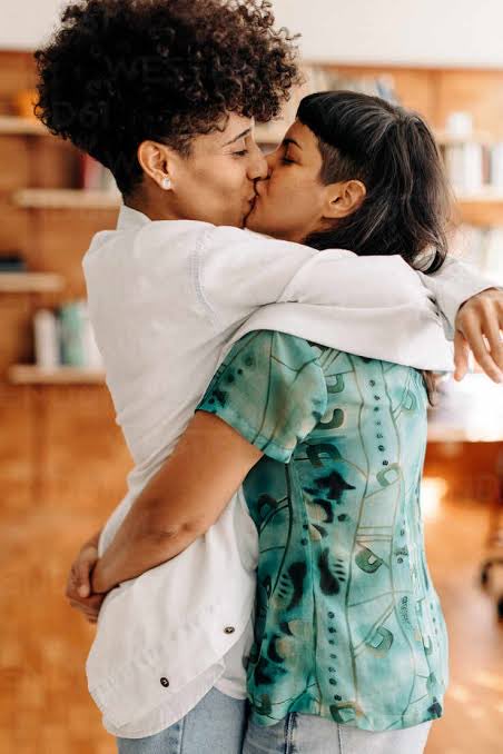 louise22_TSL's tweet image. 🌸 Welcome to The Sapphic Library 🌸
A safe, authentic space where women-loving-women connect, flirt, and find real chemistry — no noise, no nonsense. 💕
thesapphibrary.com
✨ Free to join
✨ Every profile personally vetted for safety and authenticity🌈